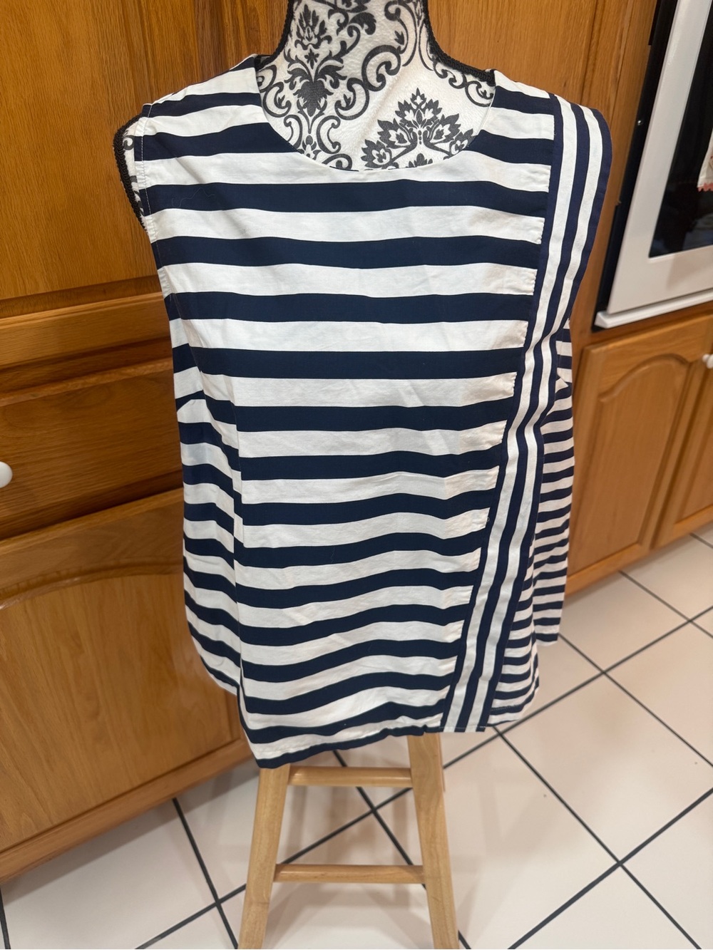 AXEL Greek Islands Striped Sleeveless Exposed Zip Top Size 42 US 10